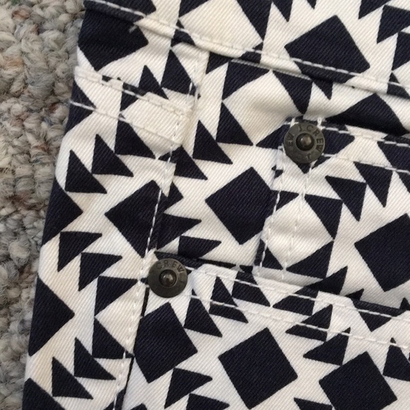 J.Crew Toothpick Jean in Geometric Print - Picture 7 of 7